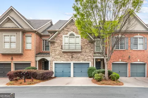 5452 Wentworth St, Sandy Springs, GA 30342