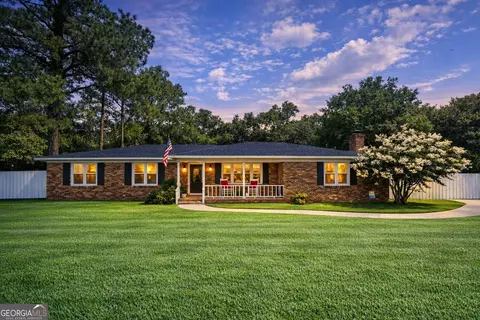 2026 Ellis Ln, Blackshear, GA 31516
