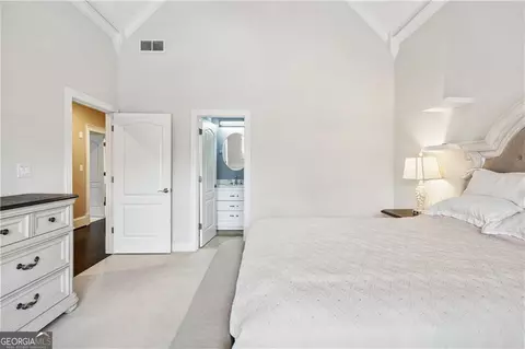 Bedroom - 8760 Colonial Pl, Duluth, GA 30097 photo 2 of 9