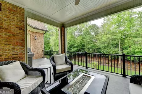 Exterior - 8760 Colonial Pl, Duluth, GA 30097 photo 8 of 14