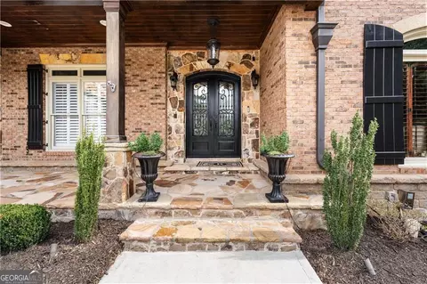 Exterior - 8760 Colonial Pl, Duluth, GA 30097 photo 5 of 14