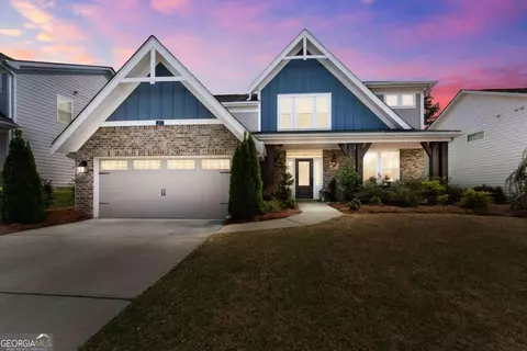 147 Michigan Cir, Hoschton, GA 30548