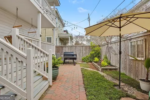 Exterior - 218 E 33rd St, Savannah, GA 31401 photo 8 of 9