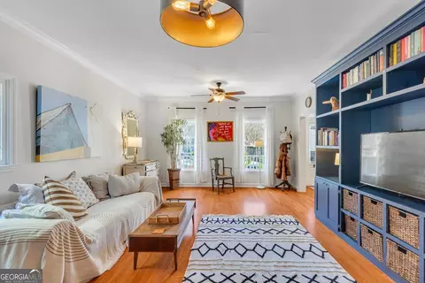 Other - 218 E 33rd St, Savannah, GA 31401 photo 2 of 6