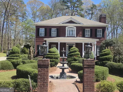 306 Calumet Ln, Monroe, GA 30655
