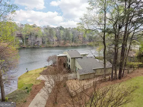 3850 Loch Highland Pkwy NE, Roswell, GA 30075