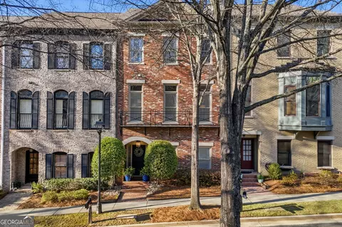 151 W Ridge Way, Roswell, GA 30076