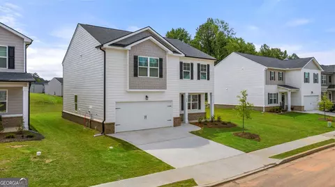 8565 Secretariat Dr, Lithonia, GA 30058