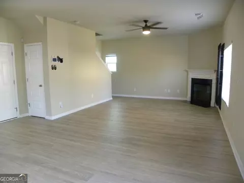 Living - 2466 Foxy Dr, Bethlehem, GA 30620 photo 6 of 8