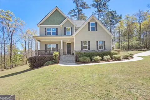 102 River Point Rd, Jackson, GA 30233