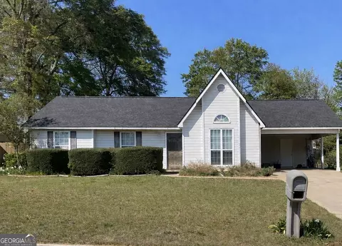103 Eric Dr, Bonaire, GA 31005