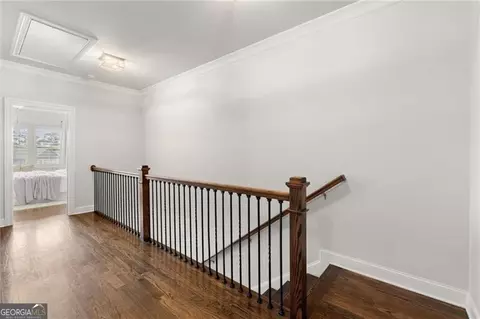 Entry Way - 1868 Skyfall Cir, Atlanta, GA 30319 photo 7 of 11