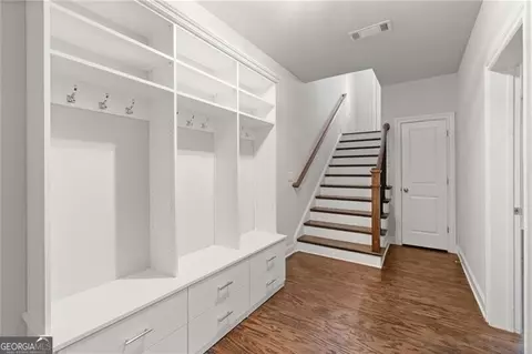 Entry Way - 1868 Skyfall Cir, Atlanta, GA 30319 photo 9 of 11