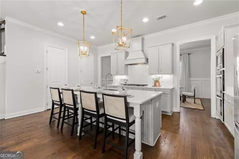 Entry Way - 1868 Skyfall Cir, Atlanta, GA 30319 photo 5 of 11