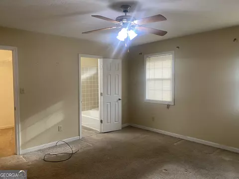 Bedroom - 225 Farmbrook Pkwy, Stockbridge, GA 30281 photo 3 of 7