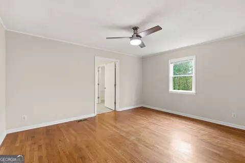 Bedroom - 276 Bent Oak Dr, Cornelia, GA 30531 photo 1 of 3