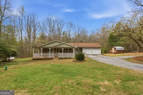 Exterior - 276 Bent Oak Dr, Cornelia, GA 30531 photo 3 of 14