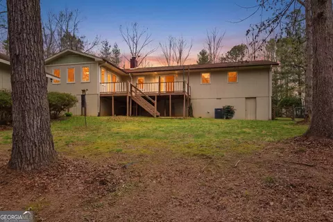 Exterior - 276 Bent Oak Dr, Cornelia, GA 30531 photo 2 of 14