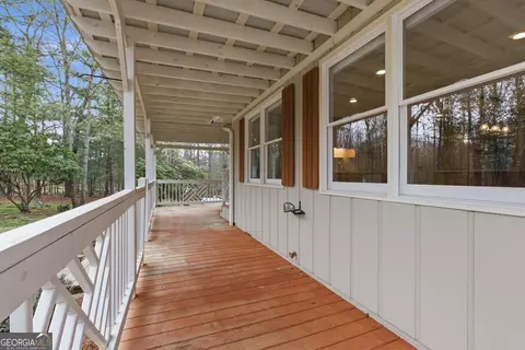 Exterior - 276 Bent Oak Dr, Cornelia, GA 30531 photo 12 of 14