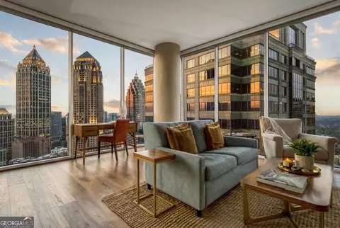 1080 Peachtree St NE #2702, Atlanta, GA 30309