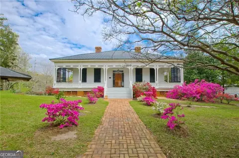 732 Mcgarrah St, Americus, GA 31719