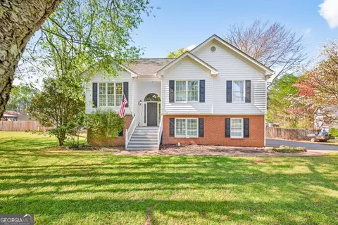 69 Siding Ln, Jefferson, GA 30549