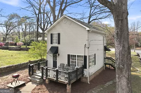 1326 Park Hill Dr, Gainesville, GA 30501
