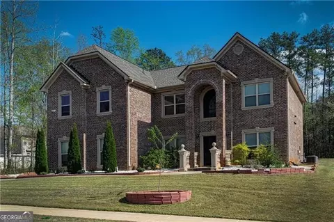 1428 Kings Point Way SW, Conyers, GA 30094