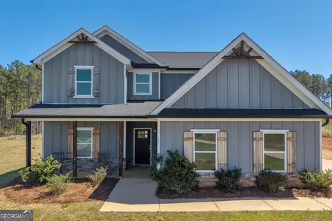 141 May Ln, Carnesville, GA 30521