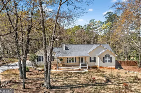 68 Cumberland Trl, Senoia, GA 30276