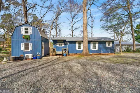 112 Cedar Ln, Milledgeville, GA 31061