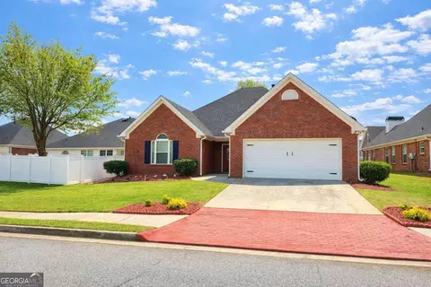 1421 Empress Dr, Mcdonough, GA 30253