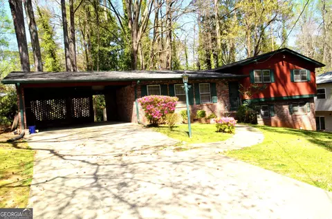 2921 Pine Valley Cir, East Point, GA 30344