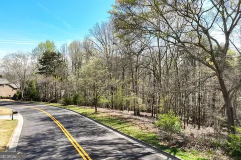 304 Point Olympus Dr, Gainesville, GA 30506