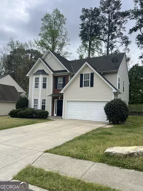 370 Oakland Place Dr, Lawrenceville, GA 30044
