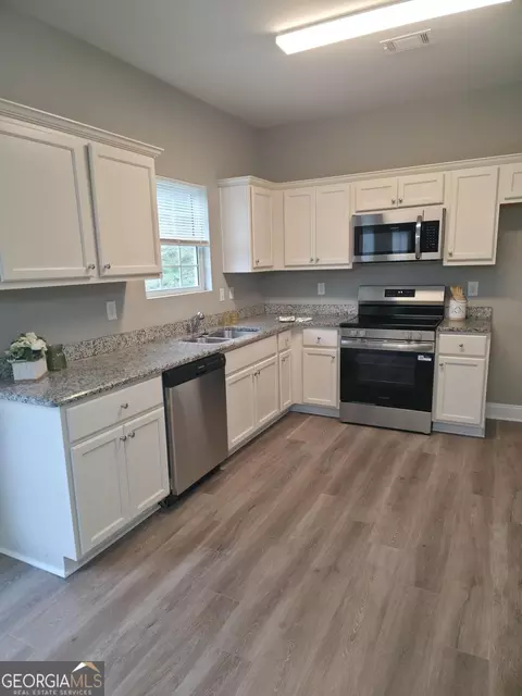 170 Heather Ln, Commerce, GA 30529 photo 5