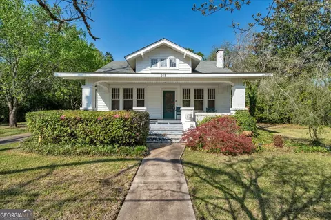 218 West Dr, Dublin, GA 31021