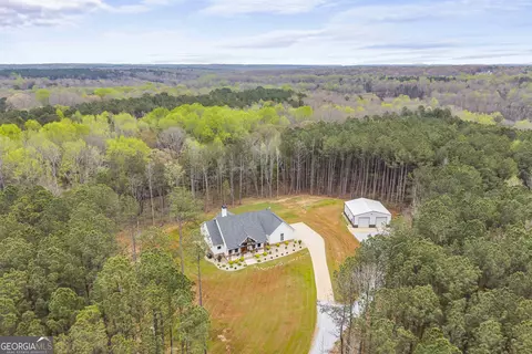 655 Holman Autry Rd, Danielsville, GA 30633
