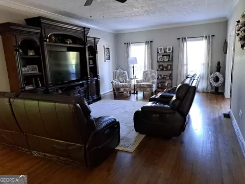 Living - 2811 Ike Stone Rd, Monroe, GA 30656 photo 1 of 1