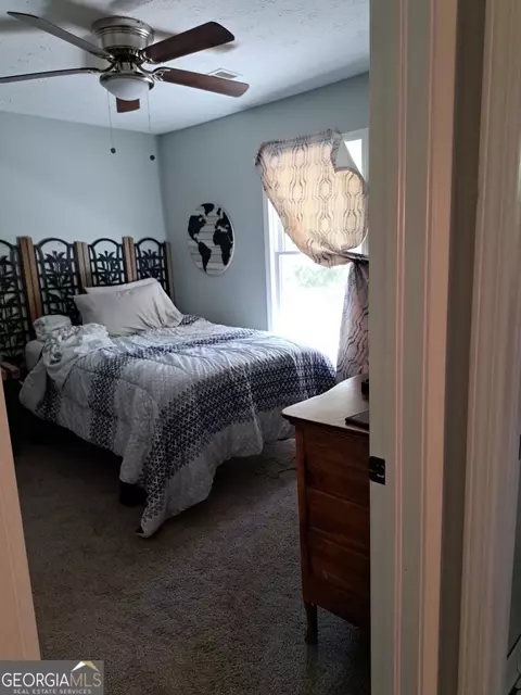 Bedroom - 2811 Ike Stone Rd, Monroe, GA 30656 photo 4 of 4
