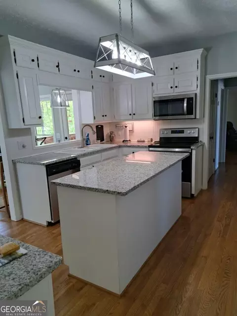 Kitchen - 2811 Ike Stone Rd, Monroe, GA 30656 photo 1 of 1