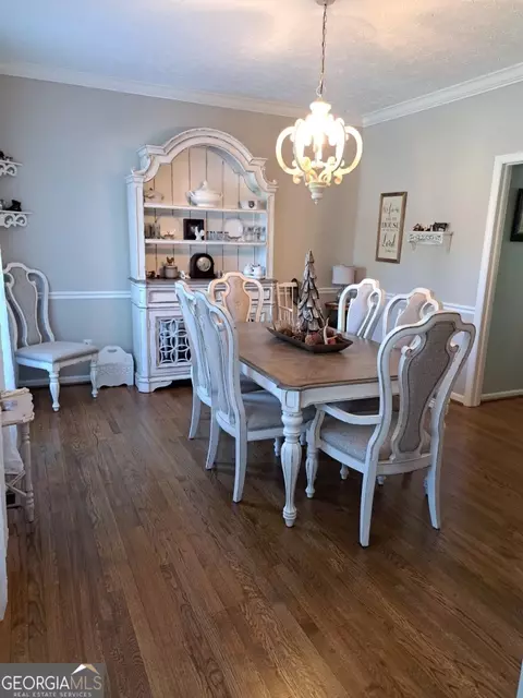 Dining - 2811 Ike Stone Rd, Monroe, GA 30656 photo 1 of 1