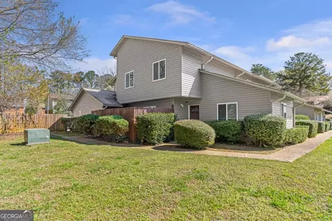 4908 Willow Ln, Austell, GA 30106