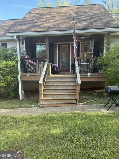 57 Landing Dr, Powder Springs, GA 30127