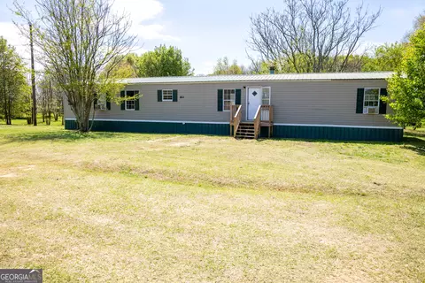 35 Brooks St, Canon, GA 30520
