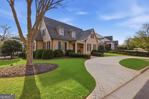 221 Hamilton Rd, Athens, GA 30606