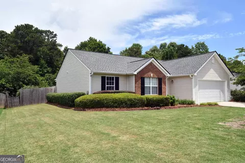6285 Huntcliff Dr, Flowery Branch, GA 30542