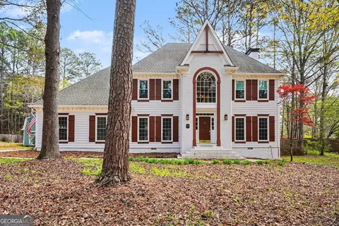 105 Tiffany Ct, Locust Grove, GA 30248