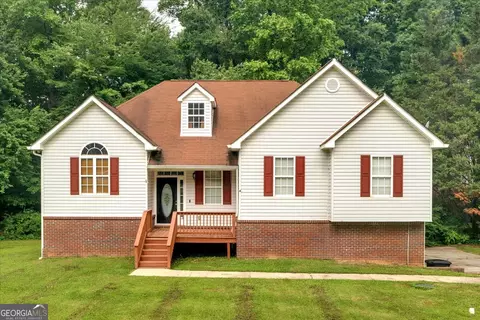 185 White Oak Ct, Carrollton, GA 30116