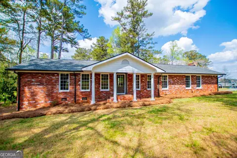 320 Almon Rd, Carrollton, GA 30117